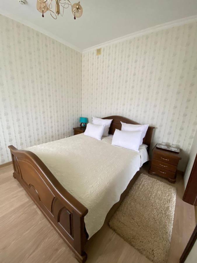 Motel Sarny  Экстерьер фото