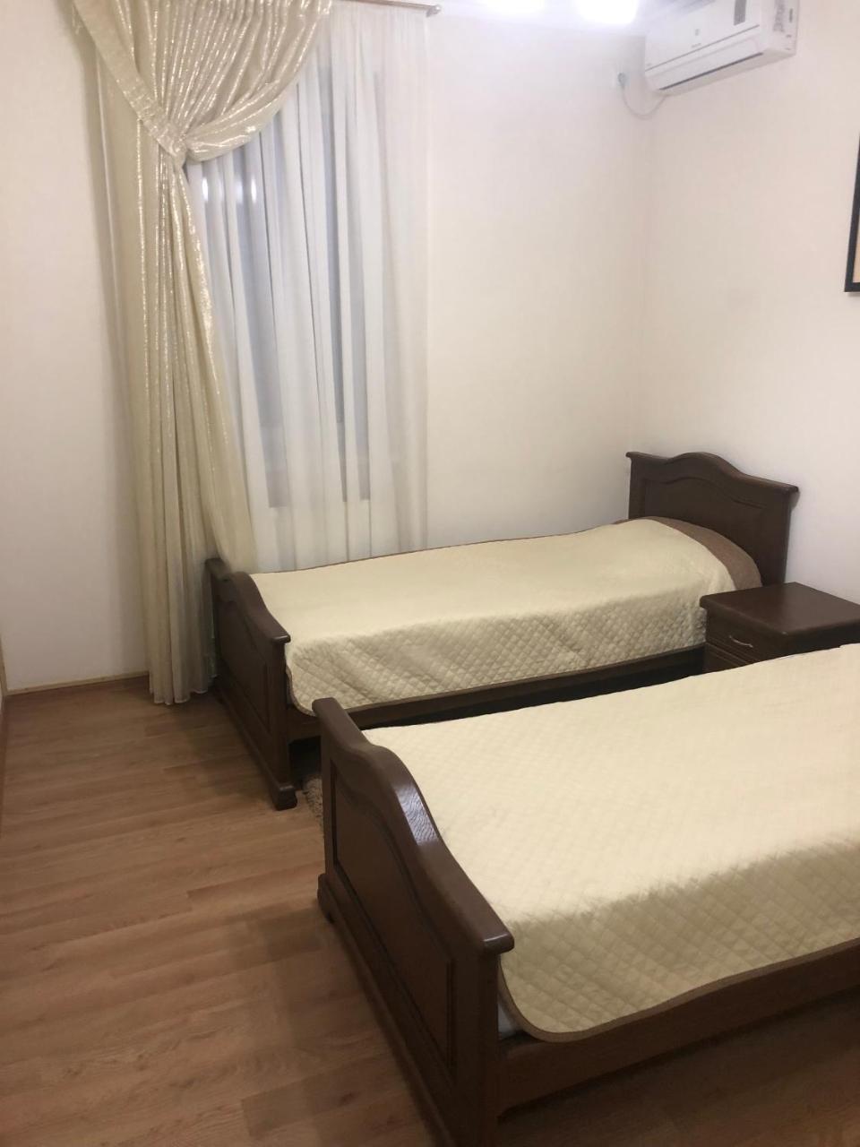 Motel Sarny  Экстерьер фото